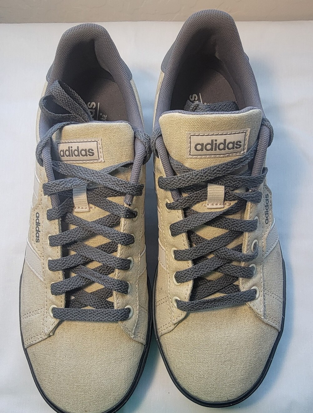 Adidas Daily 3.0 Aluminium Canvas Skate Sneakers Men's Size 9 Beige